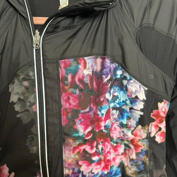Lululemon Run Get Up And Glow Jacket Spring Has Sprung Size 4 Floral lightweight - Picture 2 of 13
